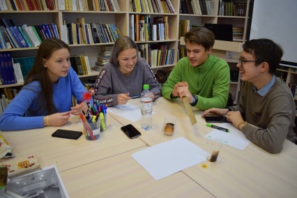 В Карпогорской библиотеке создан молодежный центр