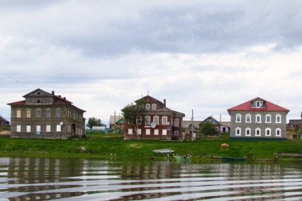 Соломбальская библиотека № 5 имени Б. В. Шергина города Архангельска предлагает познакомиться с видеопрезентацией «У самого Белого моря».