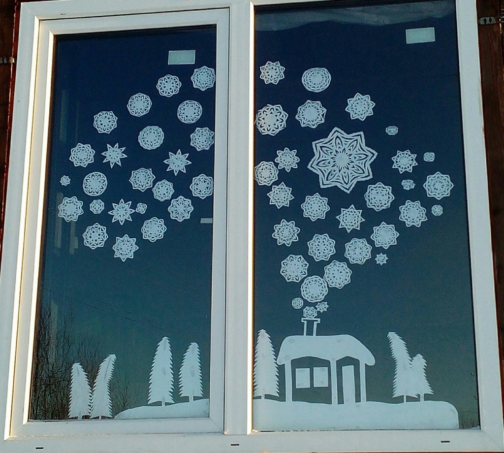 новогоднее окно в Сефтренской сельской библиотеке