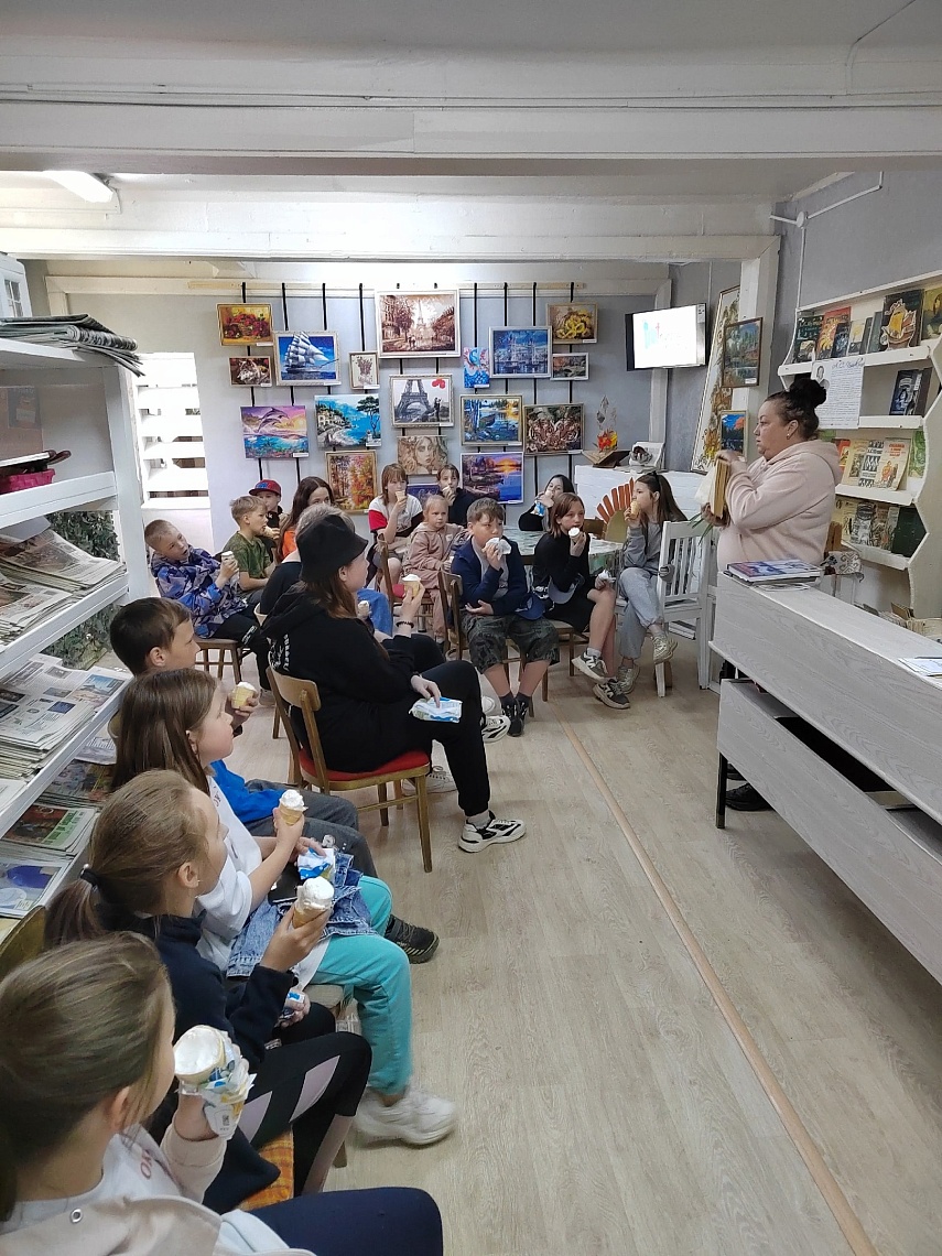 Оксовская библиотека приняла участие в областной акции в поддержку книги и чтения «СИЛА КНИГИ»